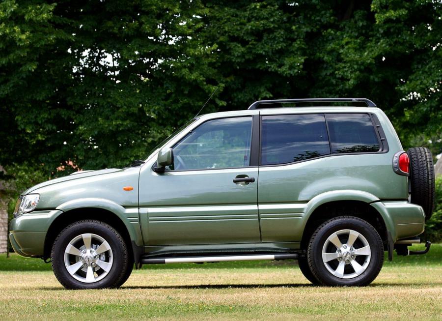  Nissan Terrano II 3-Door 1999 года  (UK) (фото 5 из 5)